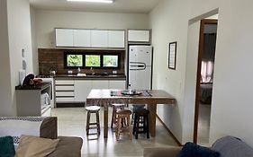 Apartamento com piscina - Garopaba - Praia da Gamboa